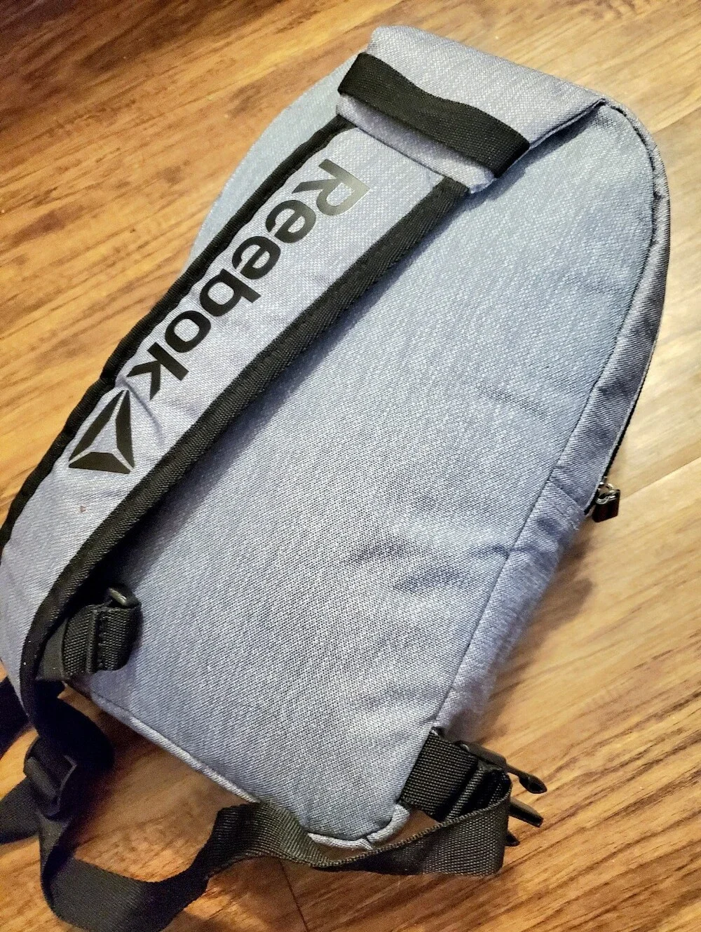 Reebok small crossbody travel/side bag